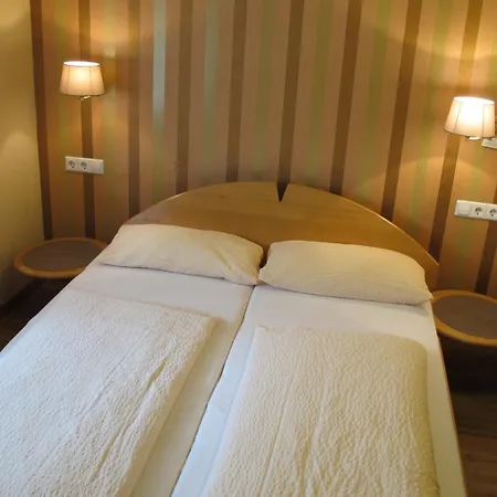 酒店 Landgasthof Schwabenpfanne Erbach an der Danau