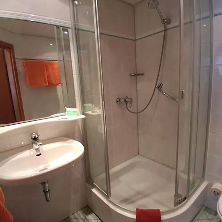 Landgasthof Schwabenpfanne 酒店 *